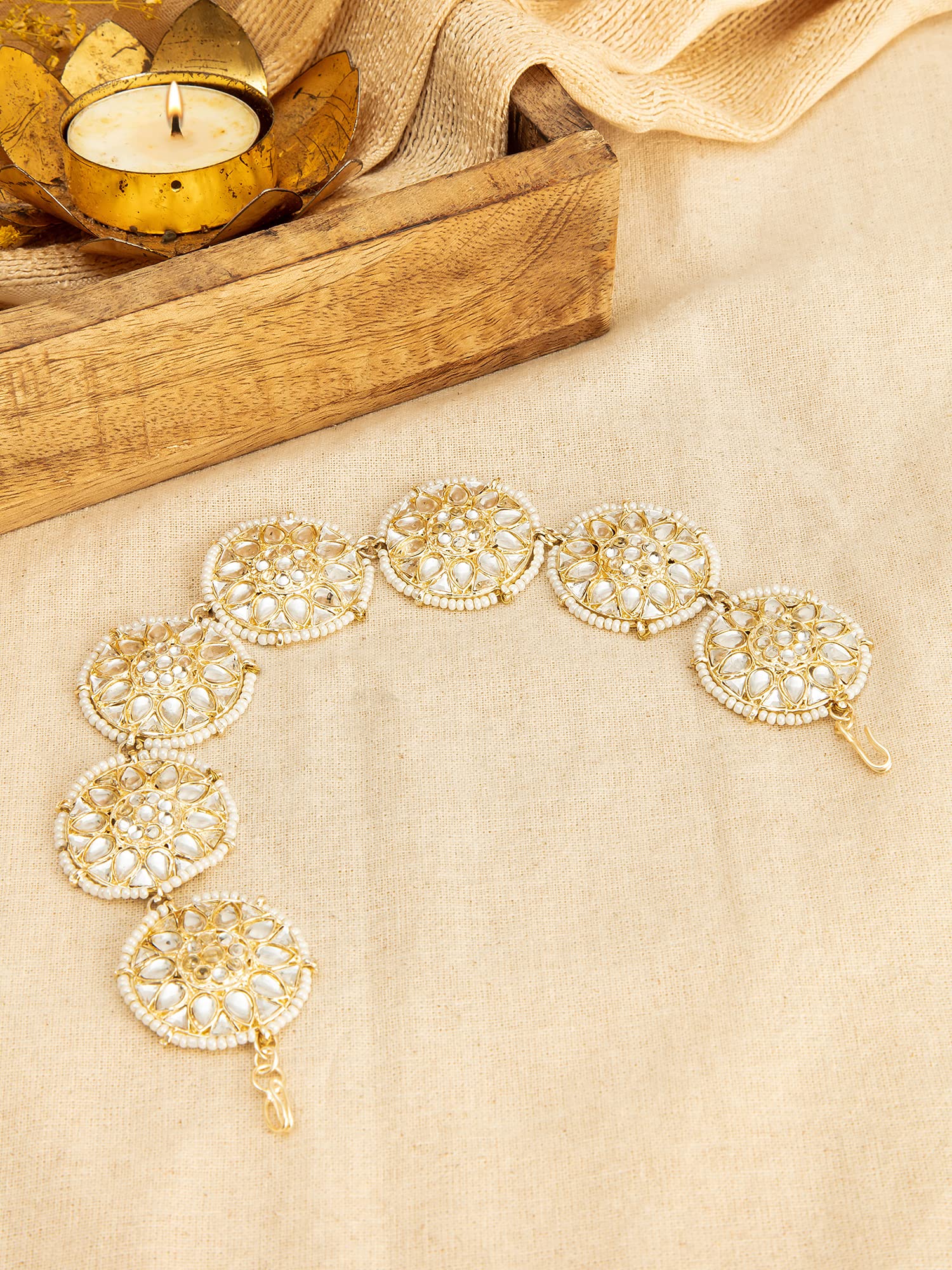 Nykaa Kundan Bridal Head Jewellery for Wedding